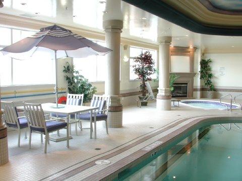 Hotel & By Ihg 3*